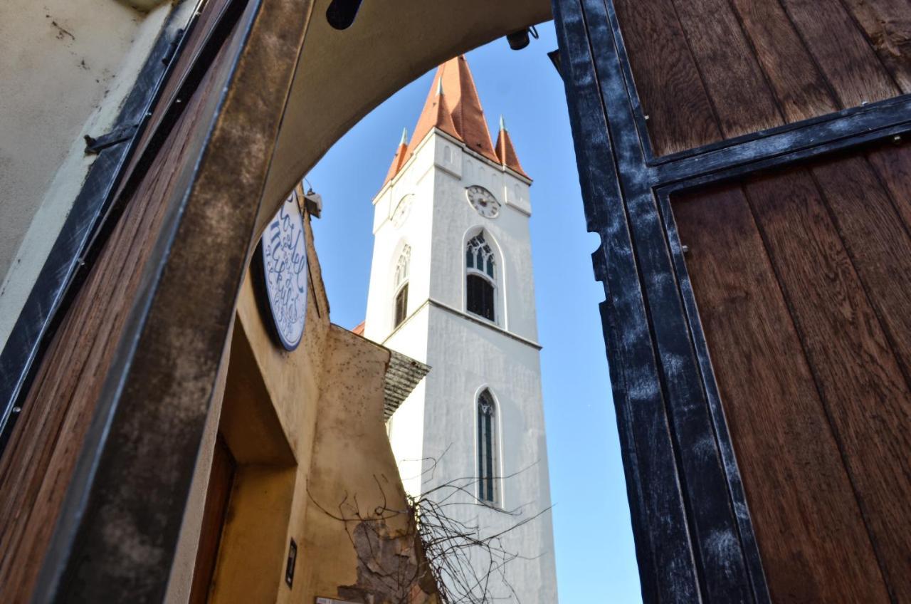 Apartments 3 In The Historic Part Of Znojmo Exterior foto